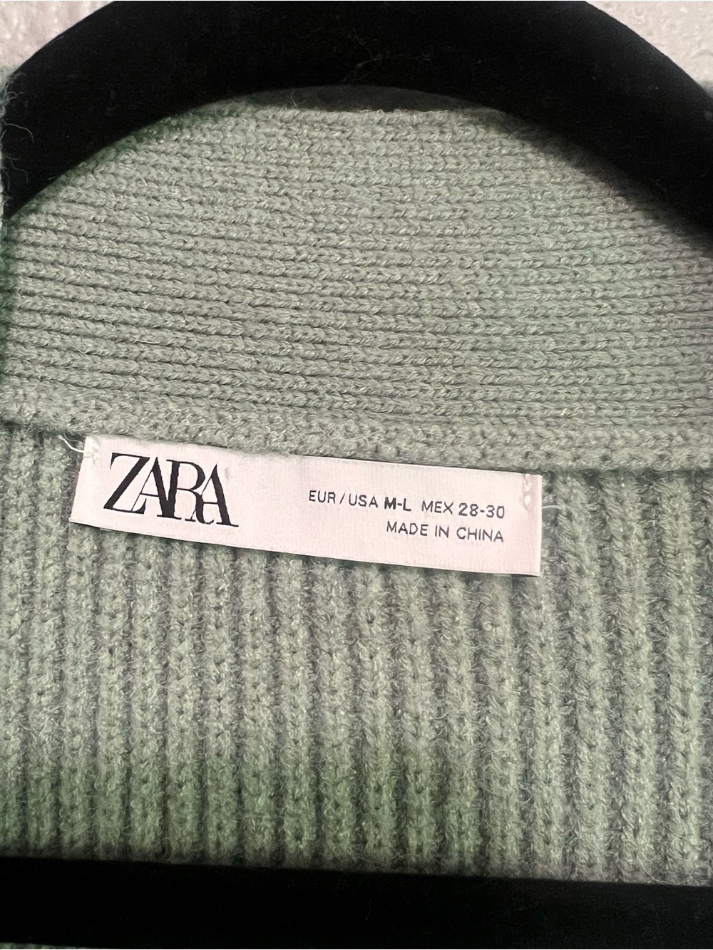 Zara Mint Green Sleeveless Knit Button-Front Vest - Picture 2 of 2
